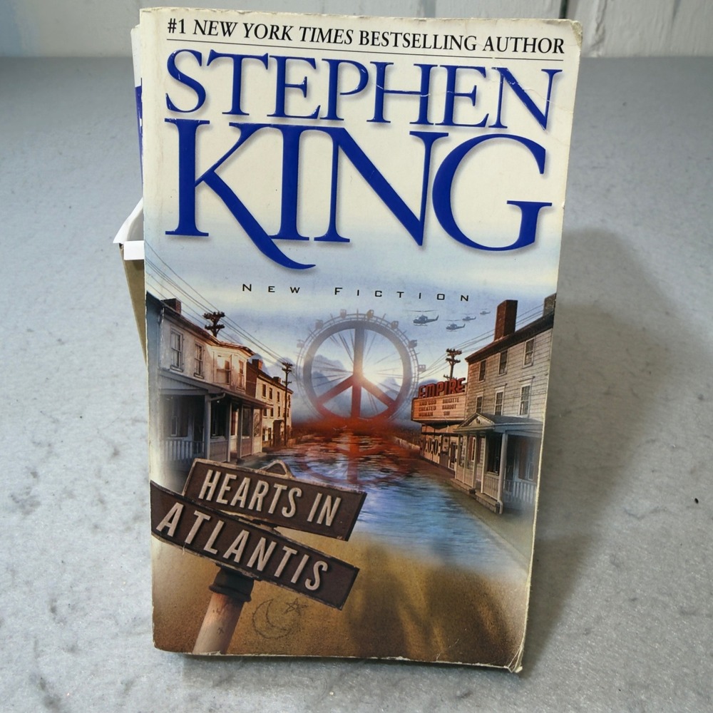 Stephen King‎ Hearts in Atlantis Paperback 2000 First Pocket Books Printing